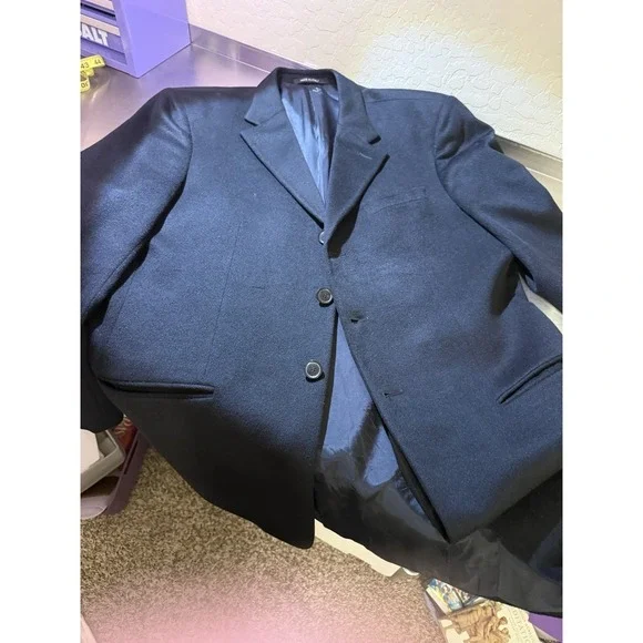 Armani From Neiman Marcus Cashmere Men's 42R black Blazer Dress Jacket